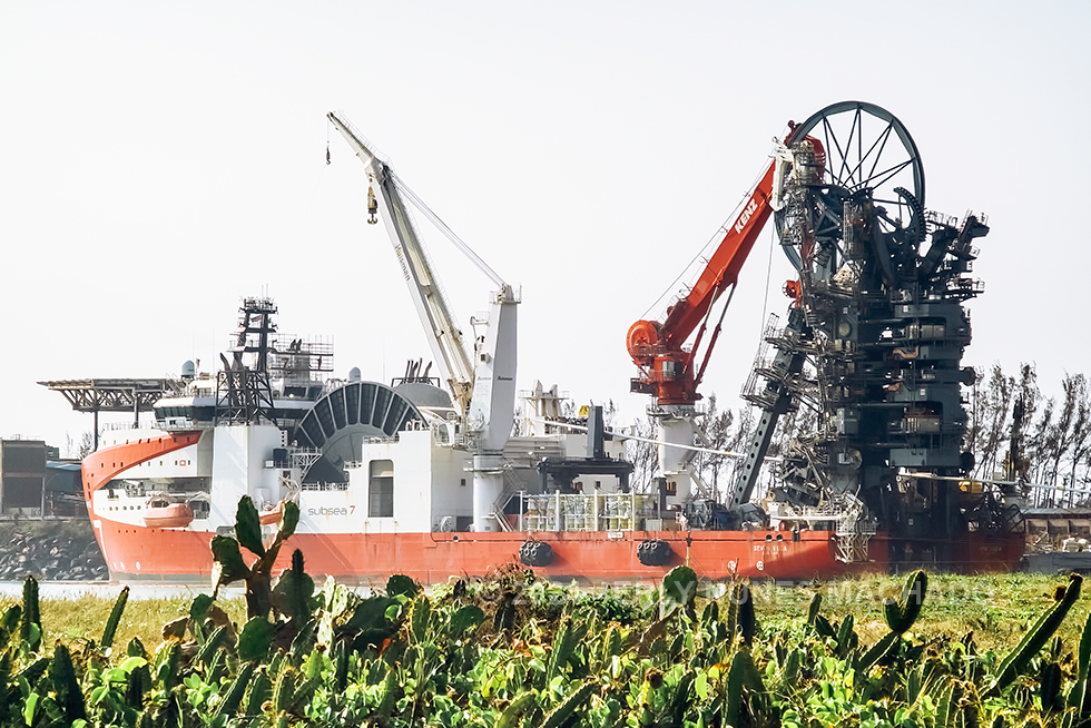 Seven Vega (Subsea 7) - Porto de Ubú, Anchieta - Espírito Santo